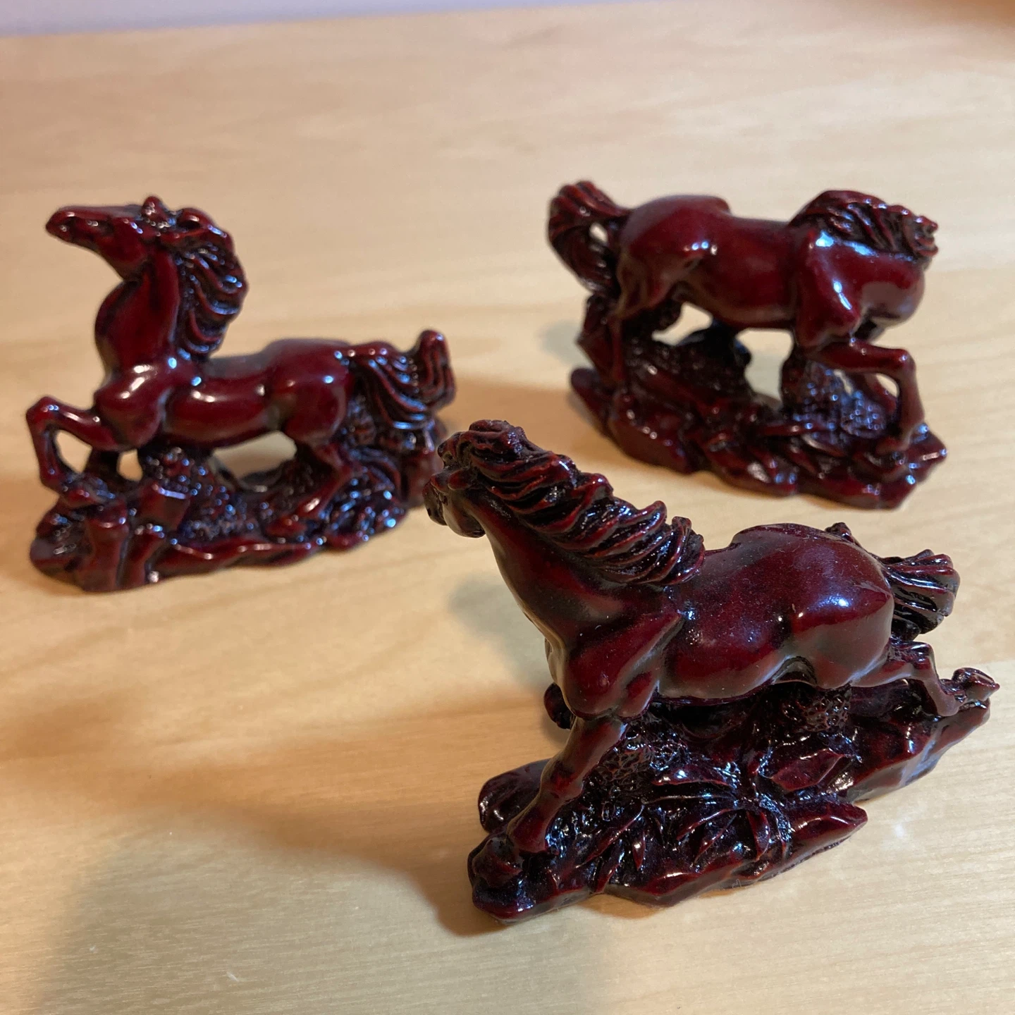 Year of the Horse, Feng shui Set of 3 Red Decorative Horses - photo 5