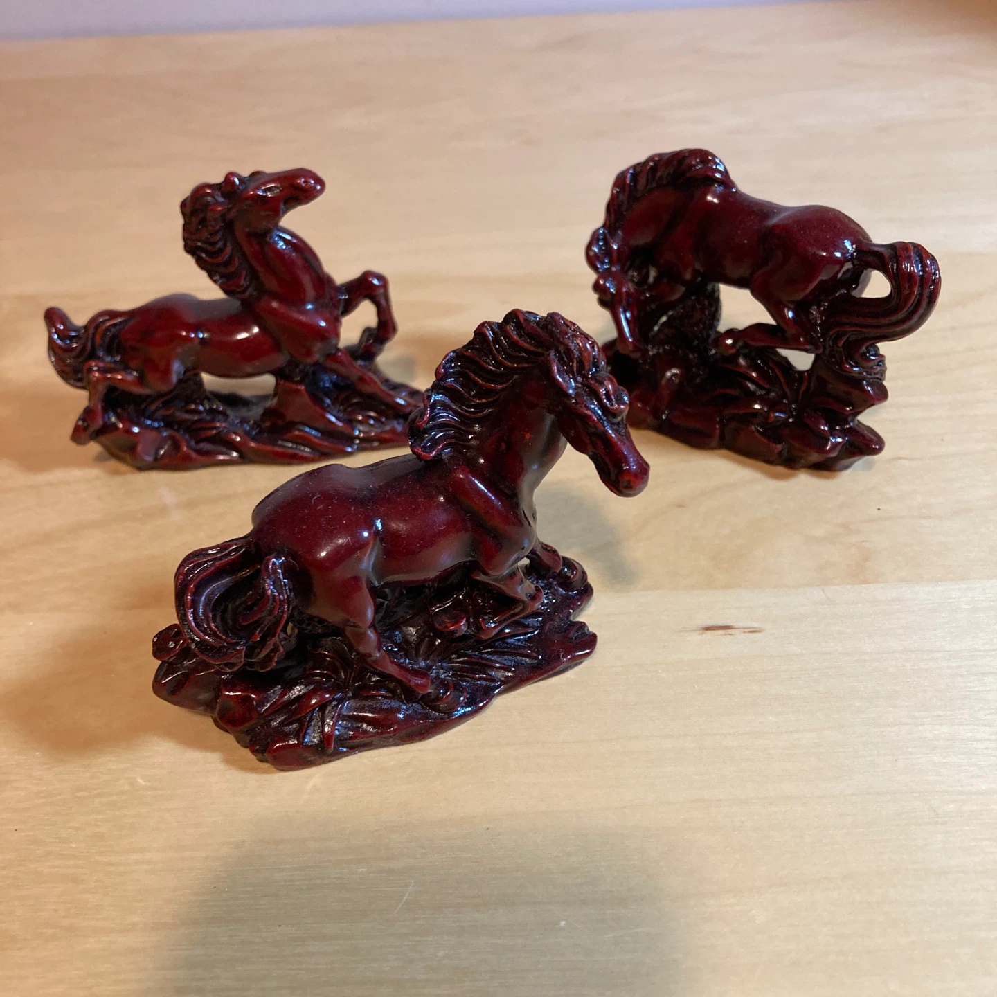 Year of the Horse, Feng shui Set of 3 Red Decorative Horses