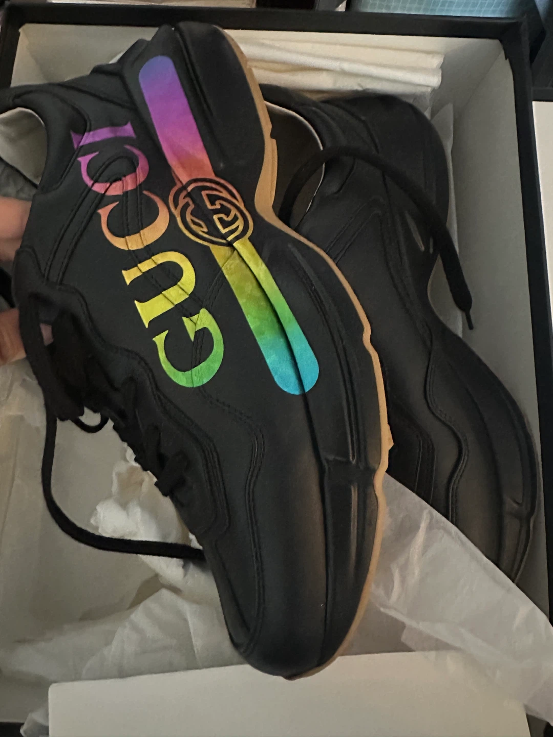 Gucci Apollo Men's Black Leather Rainbow Logo - photo 2