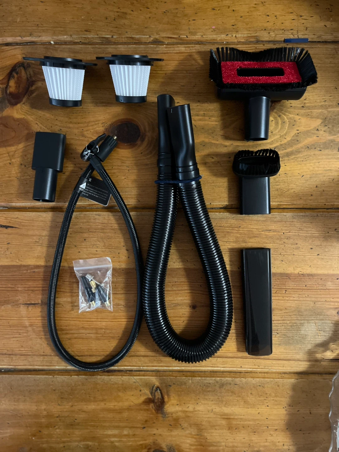 4-in-1 Car Vacuum Cleaner & Tire Inflator, New In Box - photo 3