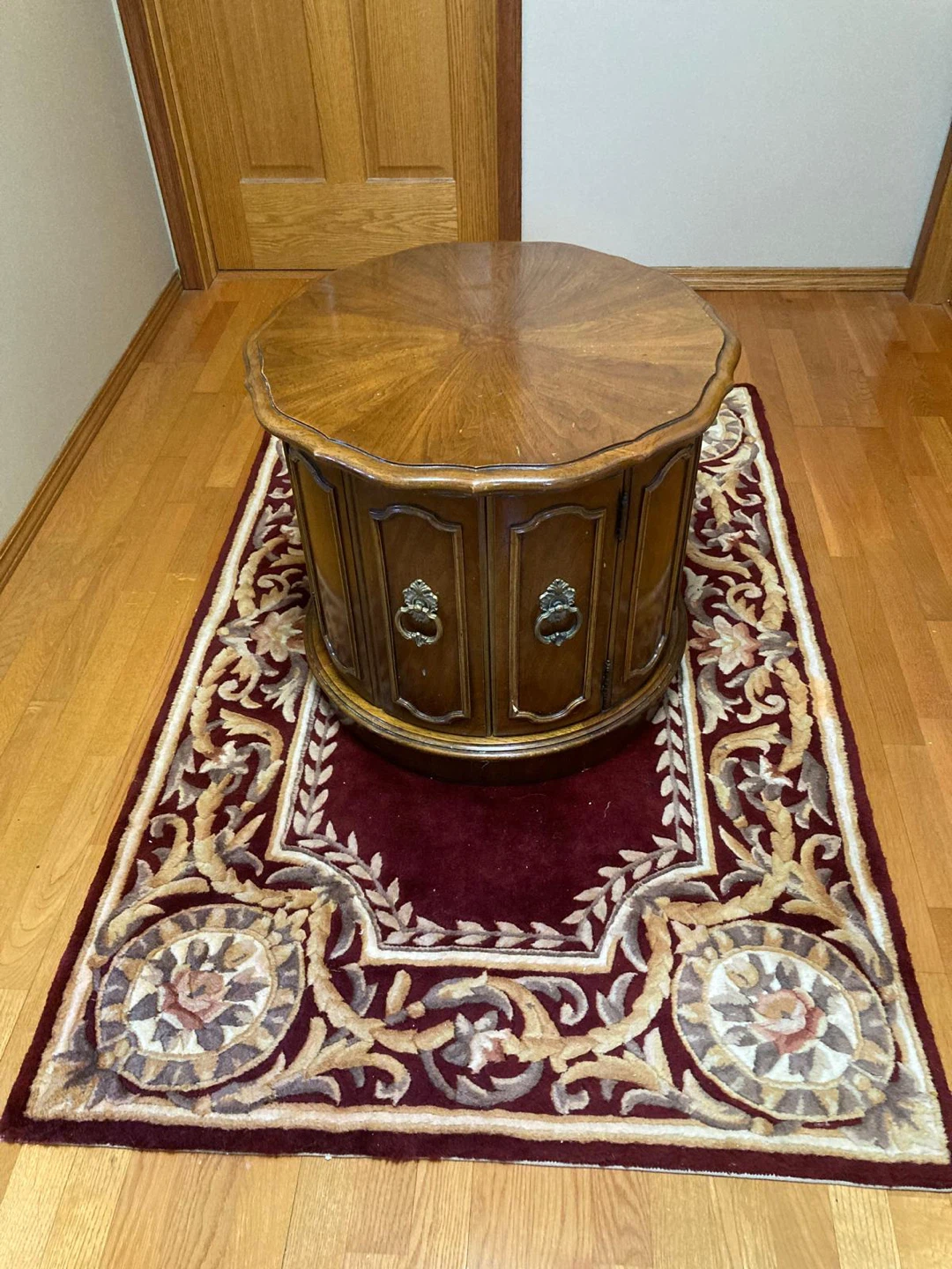 Vintage Drum Style End Table with Storage - photo 2