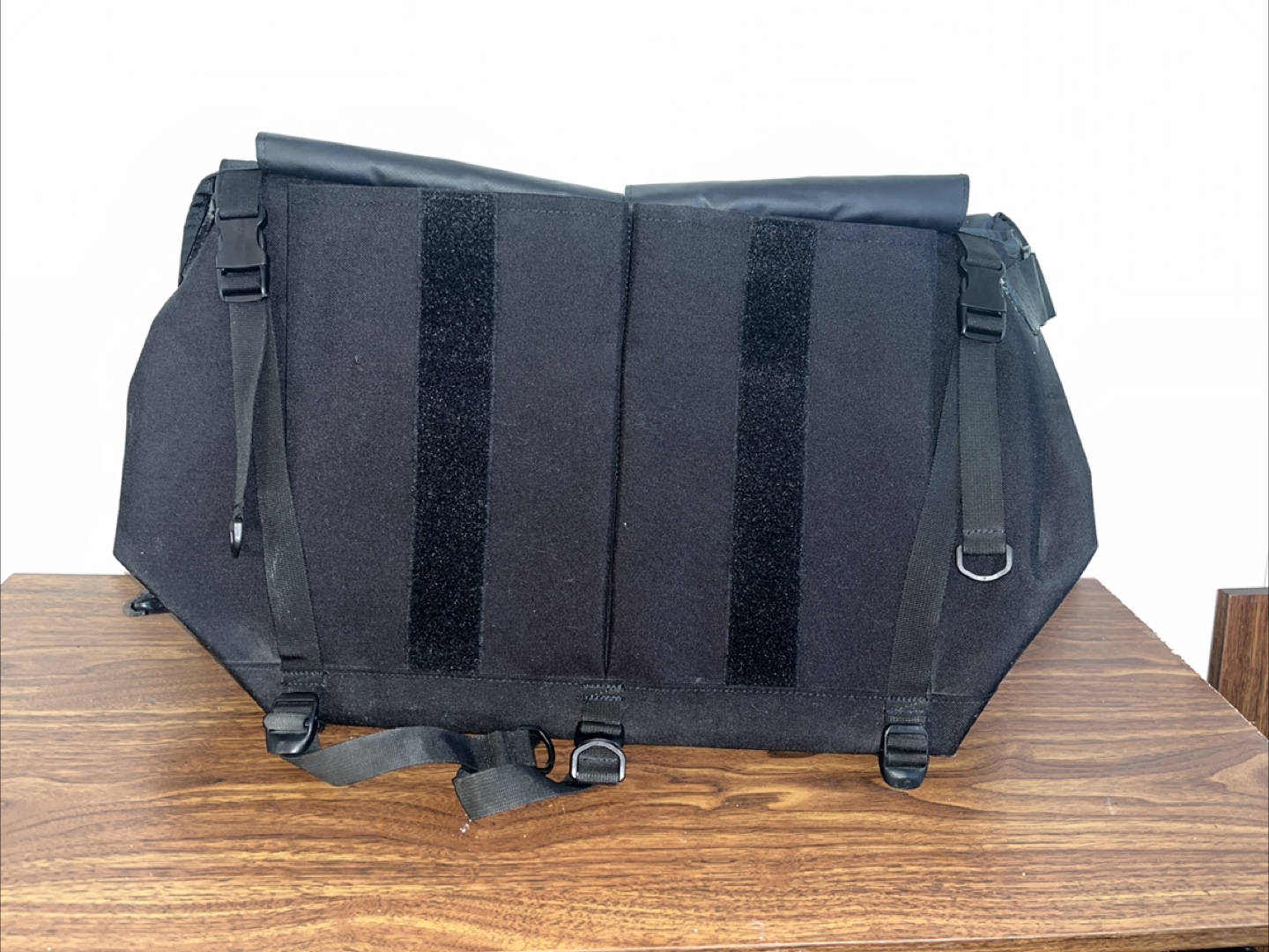 Reload Bags Black Messenger Bag - photo 5