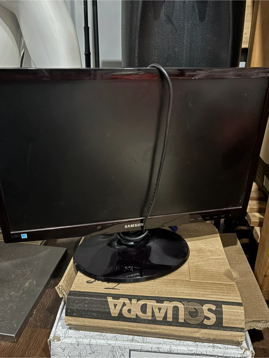 Samsung Computer Monitor 22”