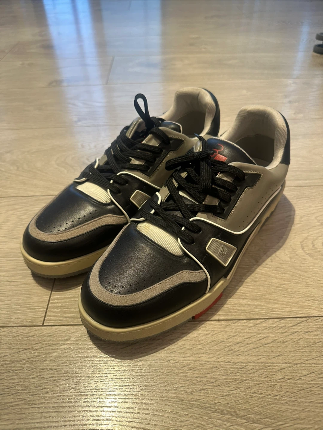 Louis Vuitton "LV Trainer" Sneakers Black/Grey Men's Size 9
