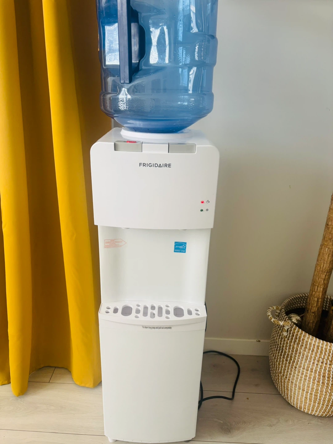 Frigidaire Water Cooler Dispenser