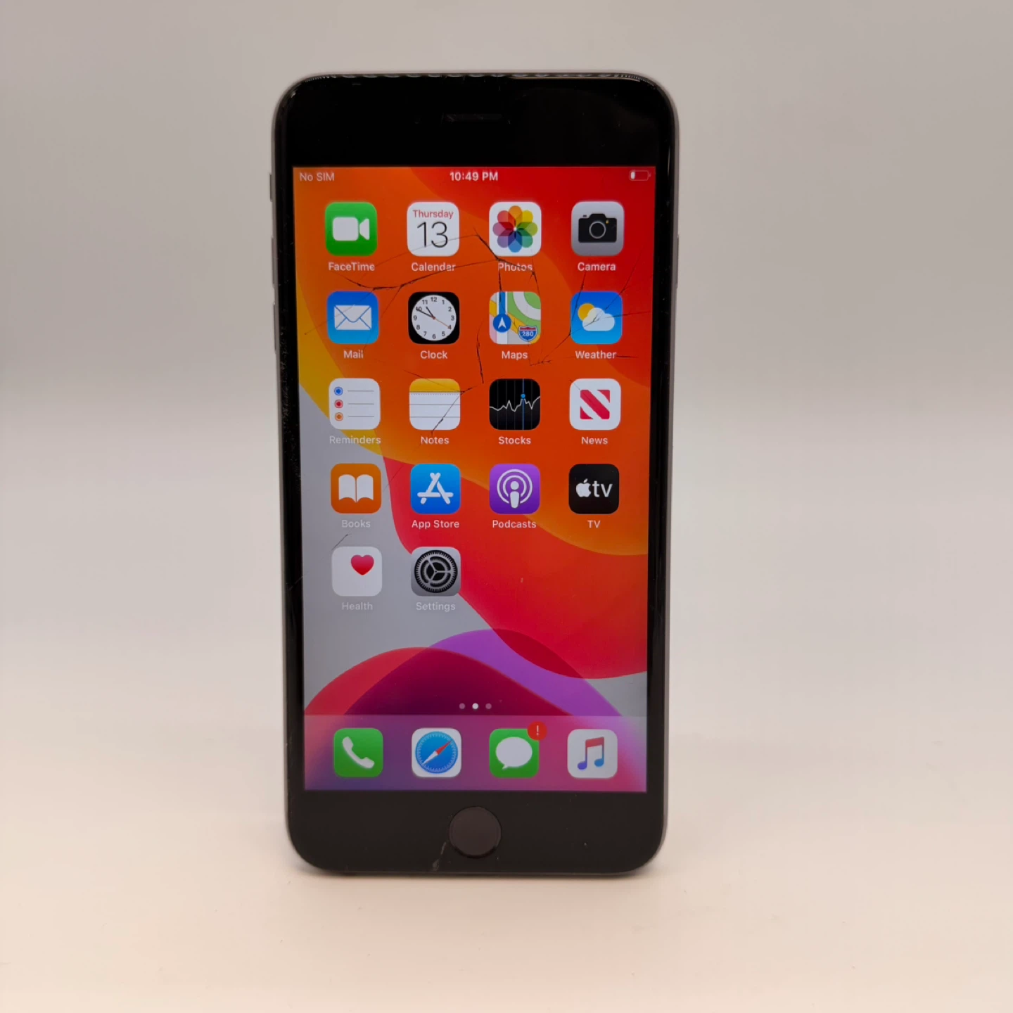 iPhone 6s Plus 128GB – Cracked Screen – Battery Health 96%