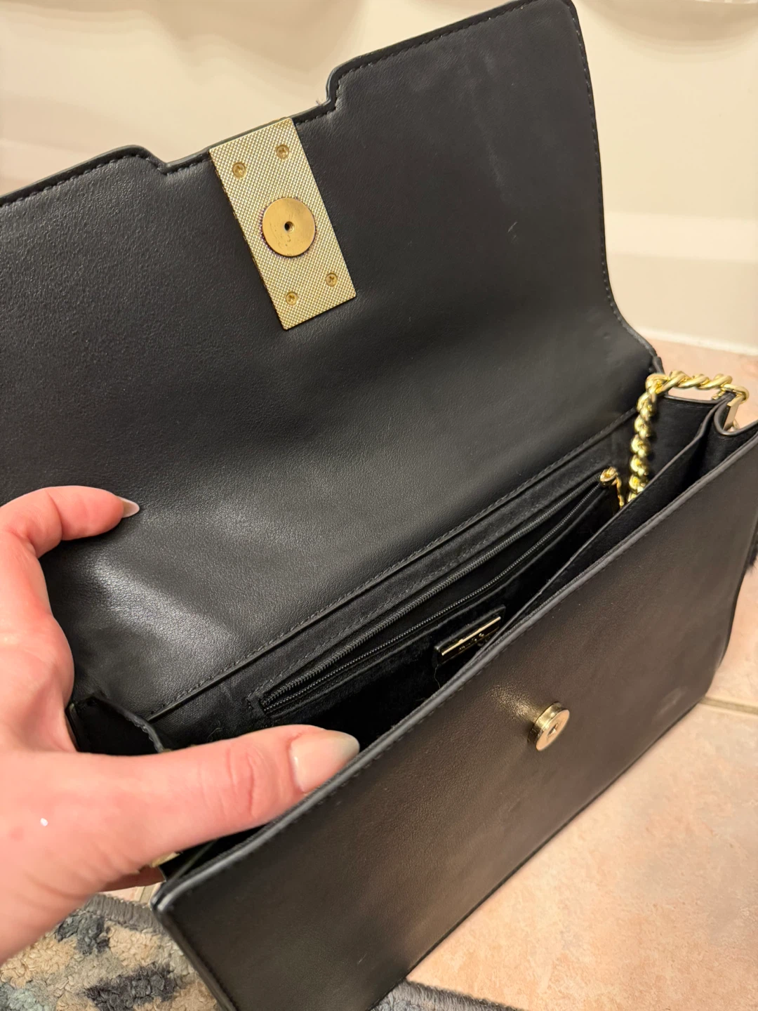 ALDO Black Clutch with Gold Chain - photo 4