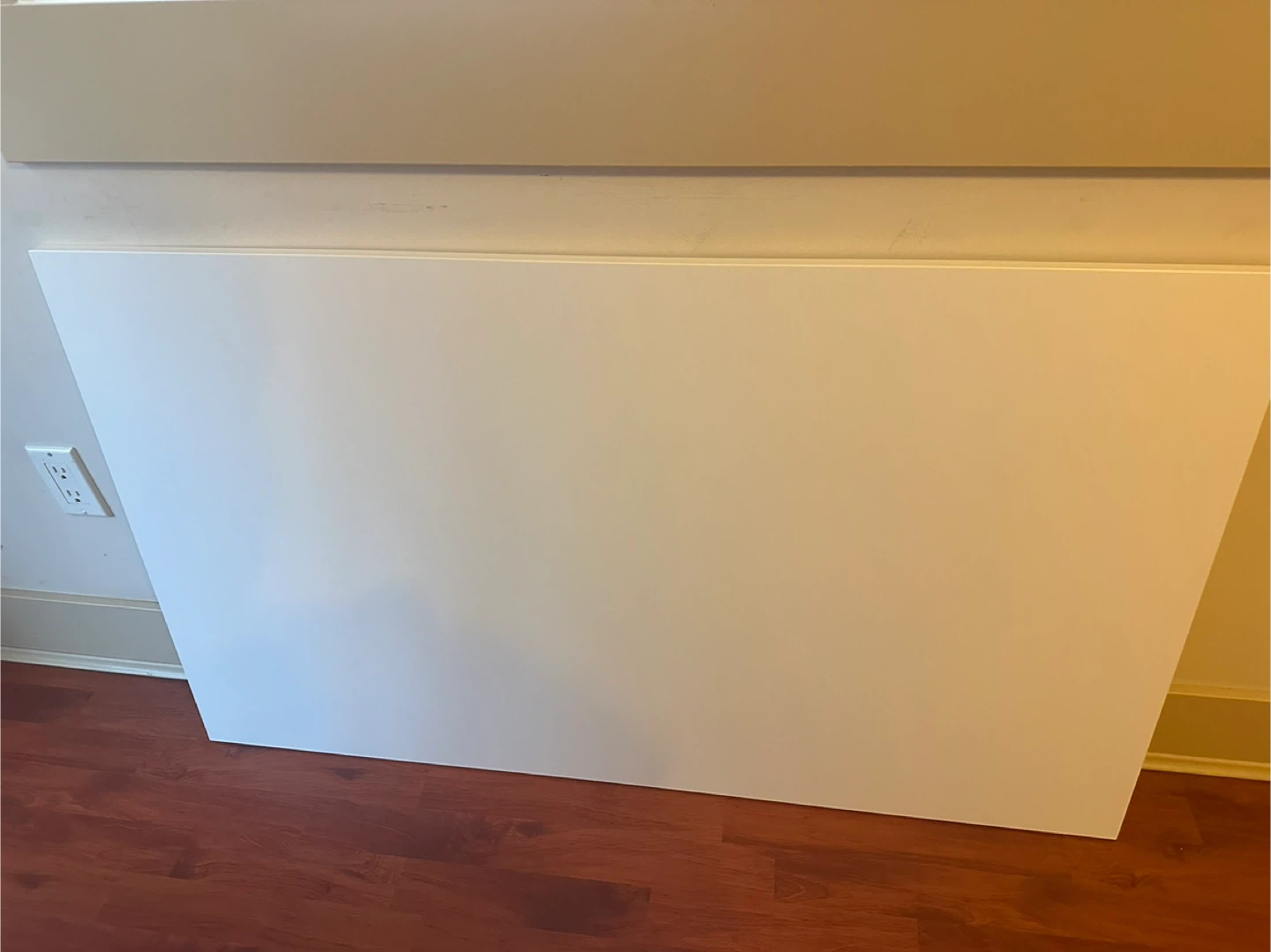 IKEA TROTTEN white desk