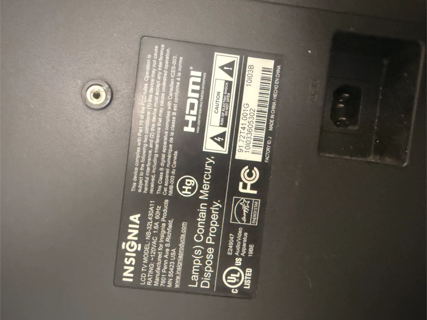 Insignia NS-32L430A11 LCD TV - photo 3