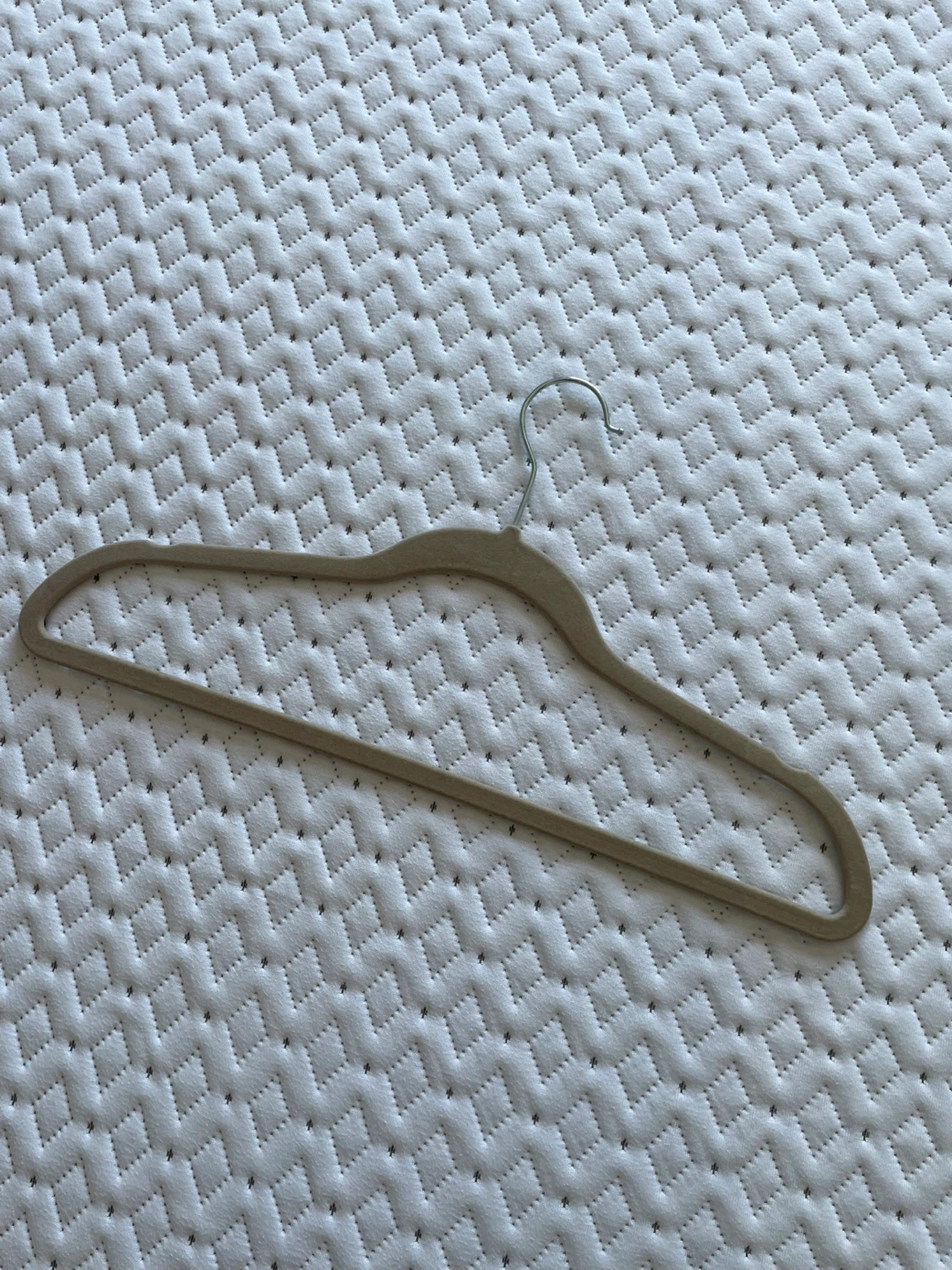 Velvet Hangers - 30 Pack - photo 3