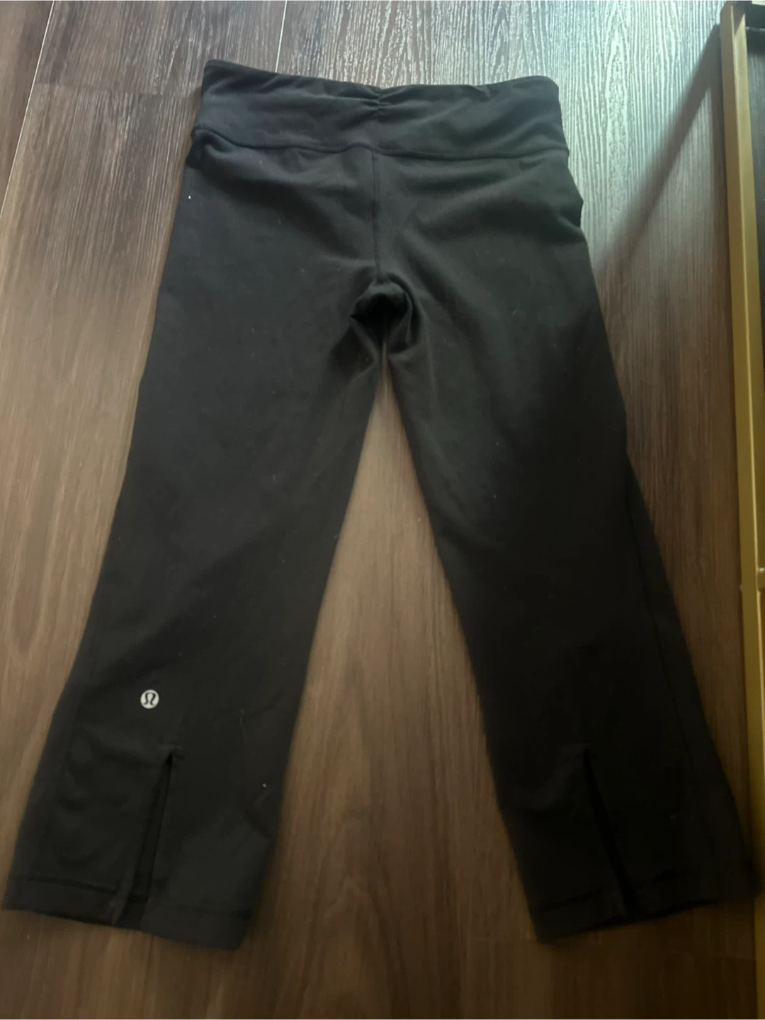 size 6 lululemon almost new