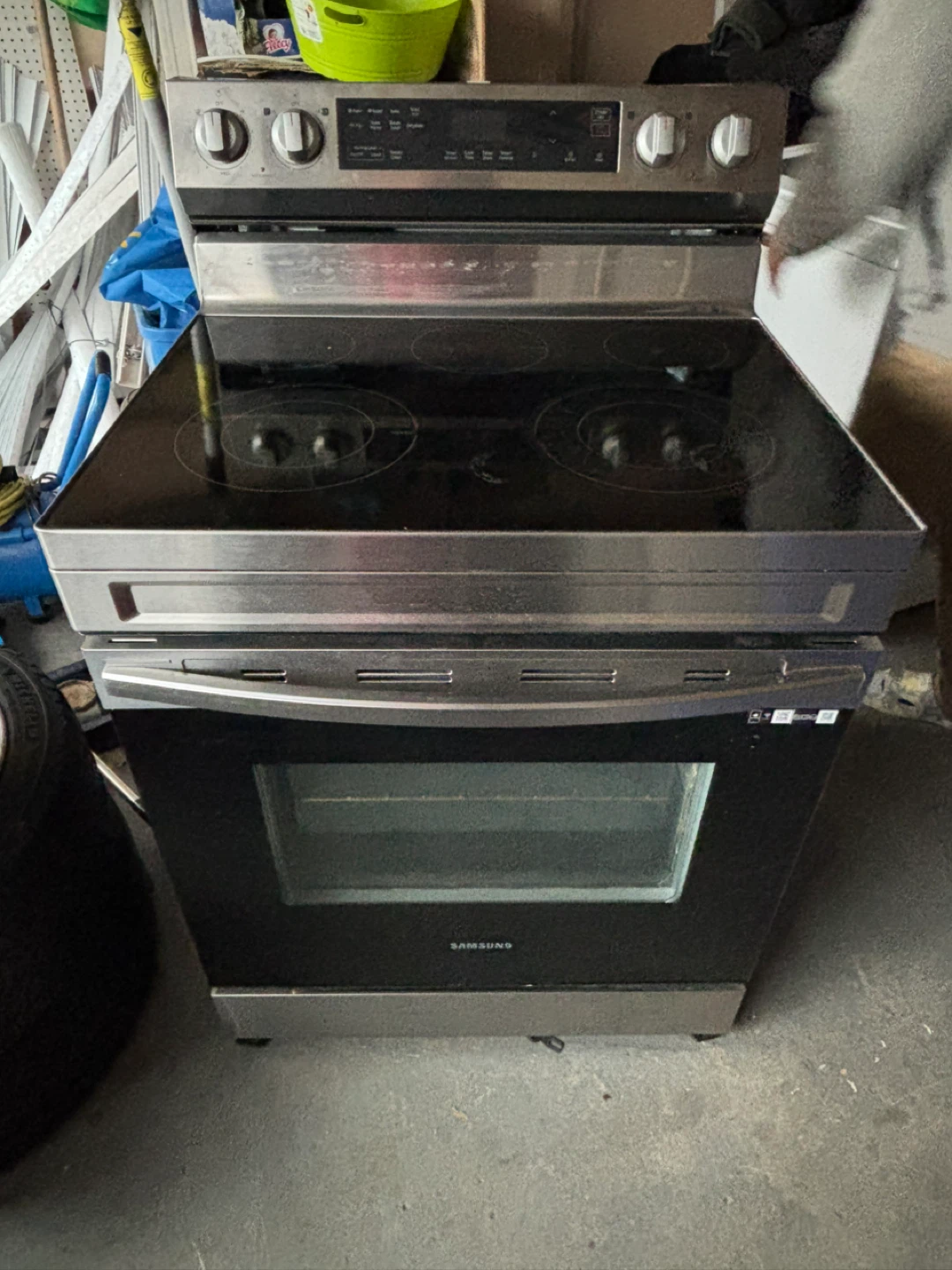 LG Stove