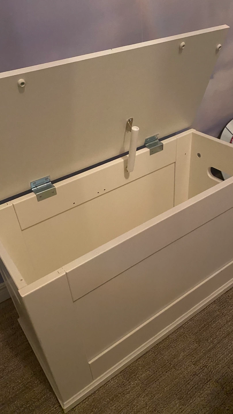 White Toy Box / Storage Chest - photo 2