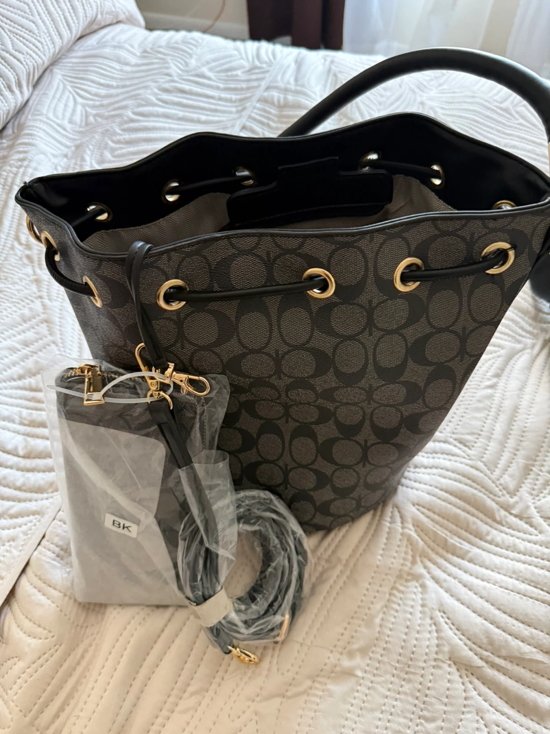 Classic Fashion Bucket Bag - photo 2
