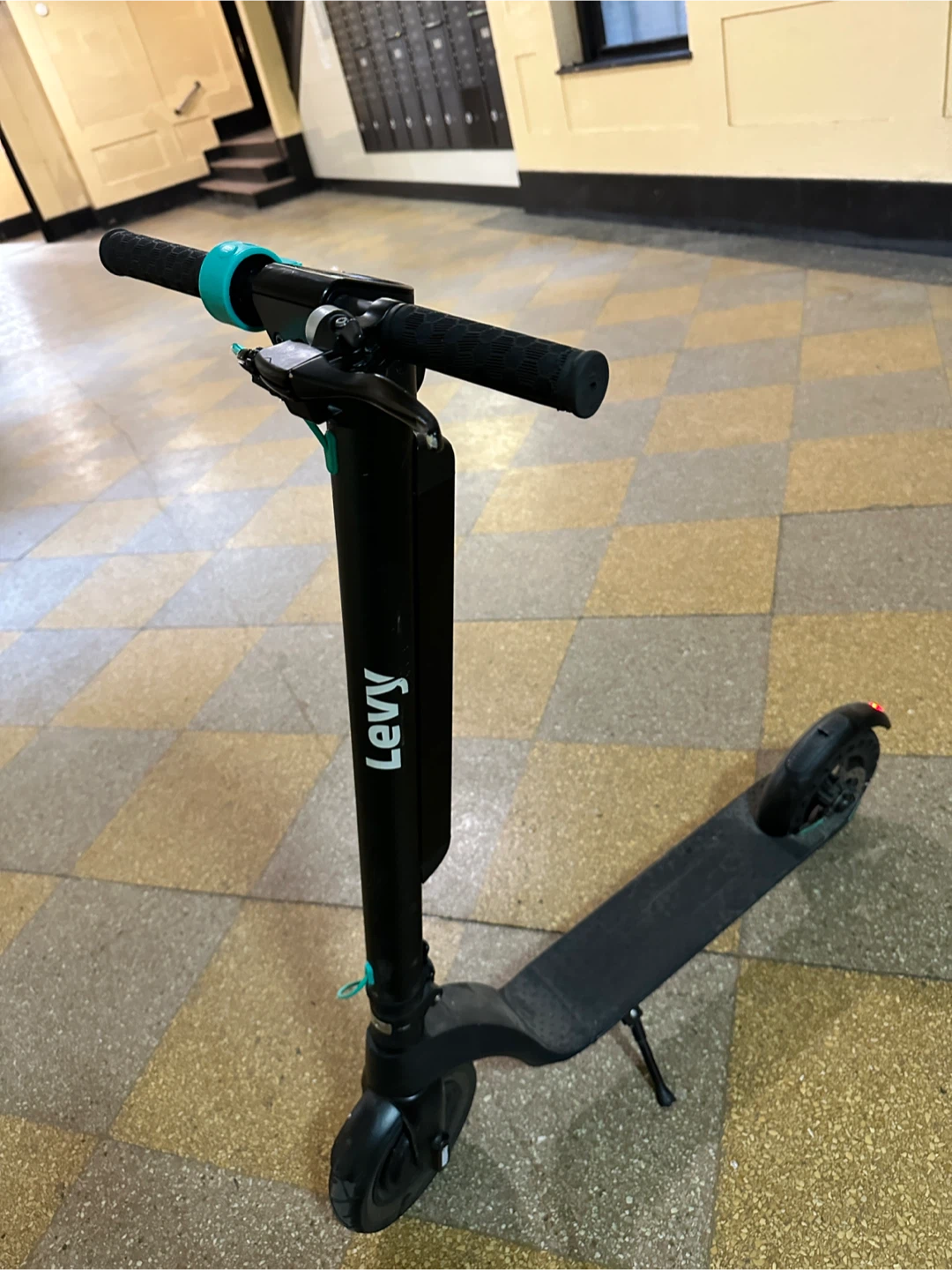 Levy plus Electric Scooter