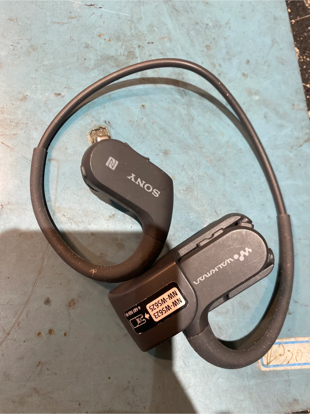 Sony Walkman NW-WS625 Wireless Sport MP3 Player