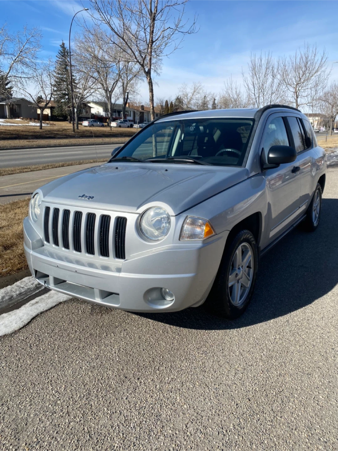 Silver Jeep Compass SUV