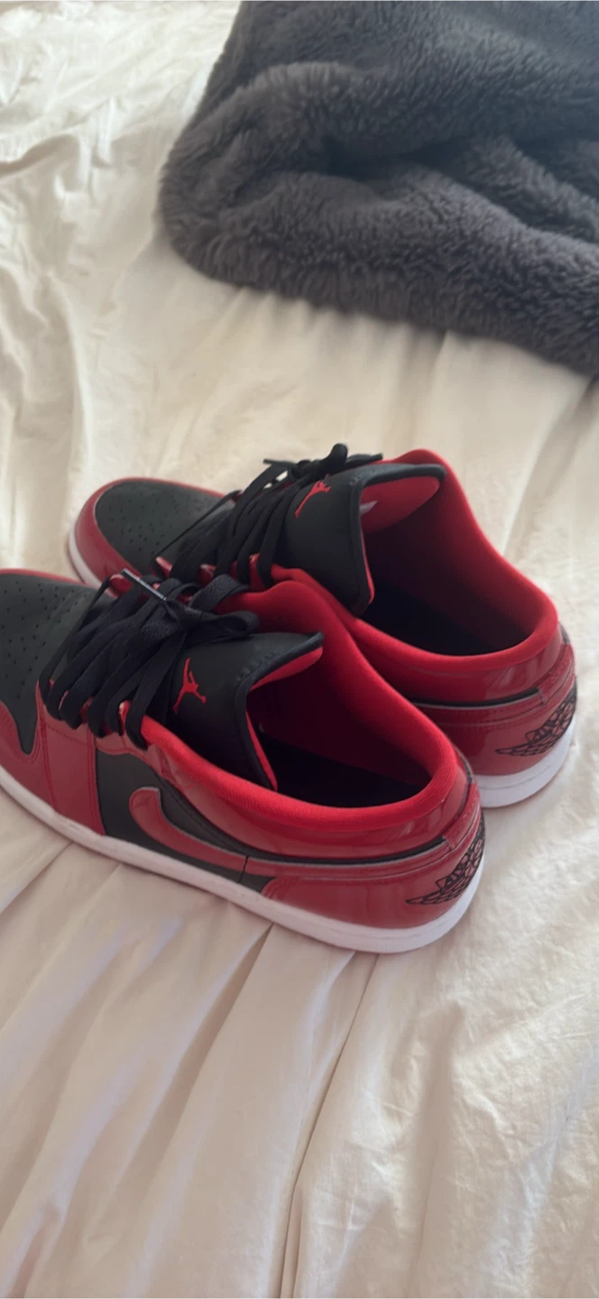 11 NEW Air Jordan 1 Low Red Black Sneakers - photo 3