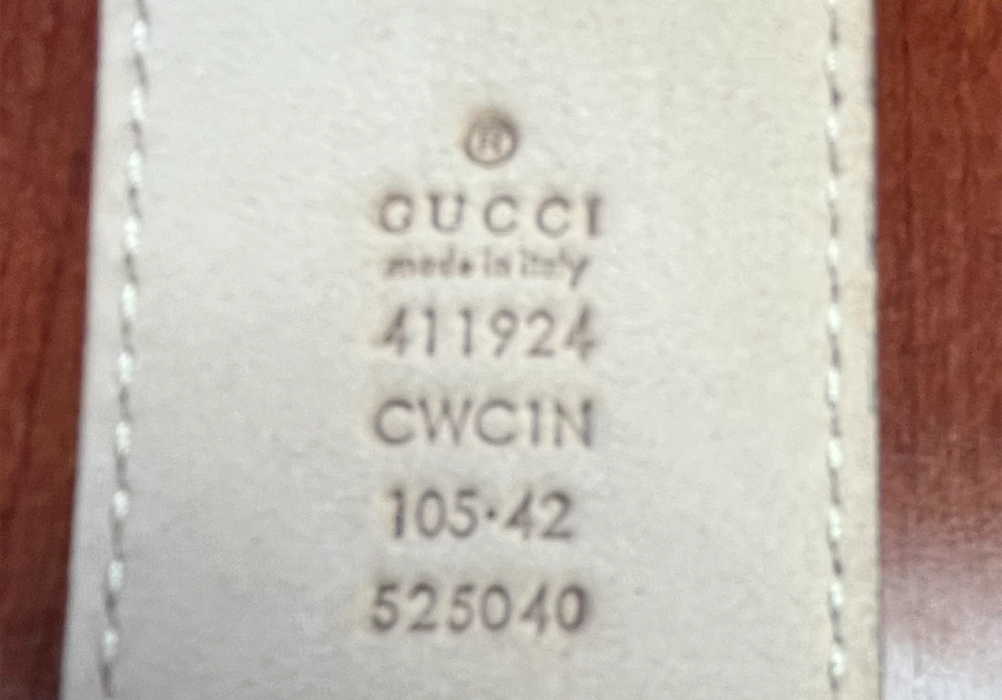 Gucci Black GG Monogram Leather Belt 105-42 - photo 2