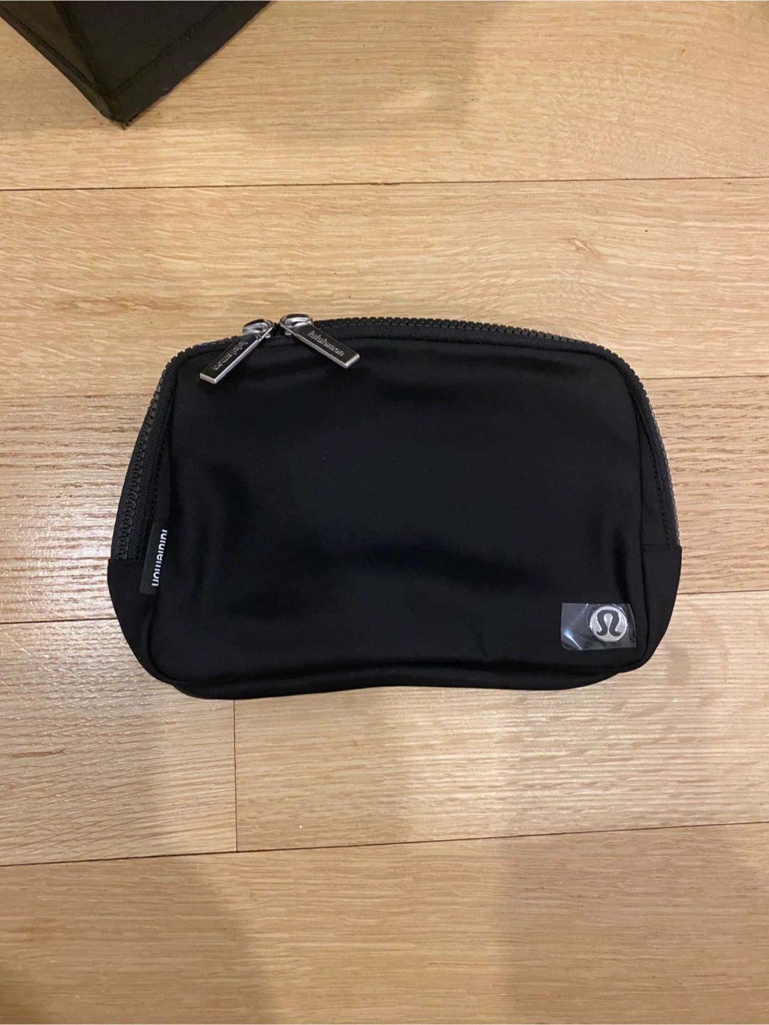 Brand new Lululemon Everywhere Belt Bag - photo 2