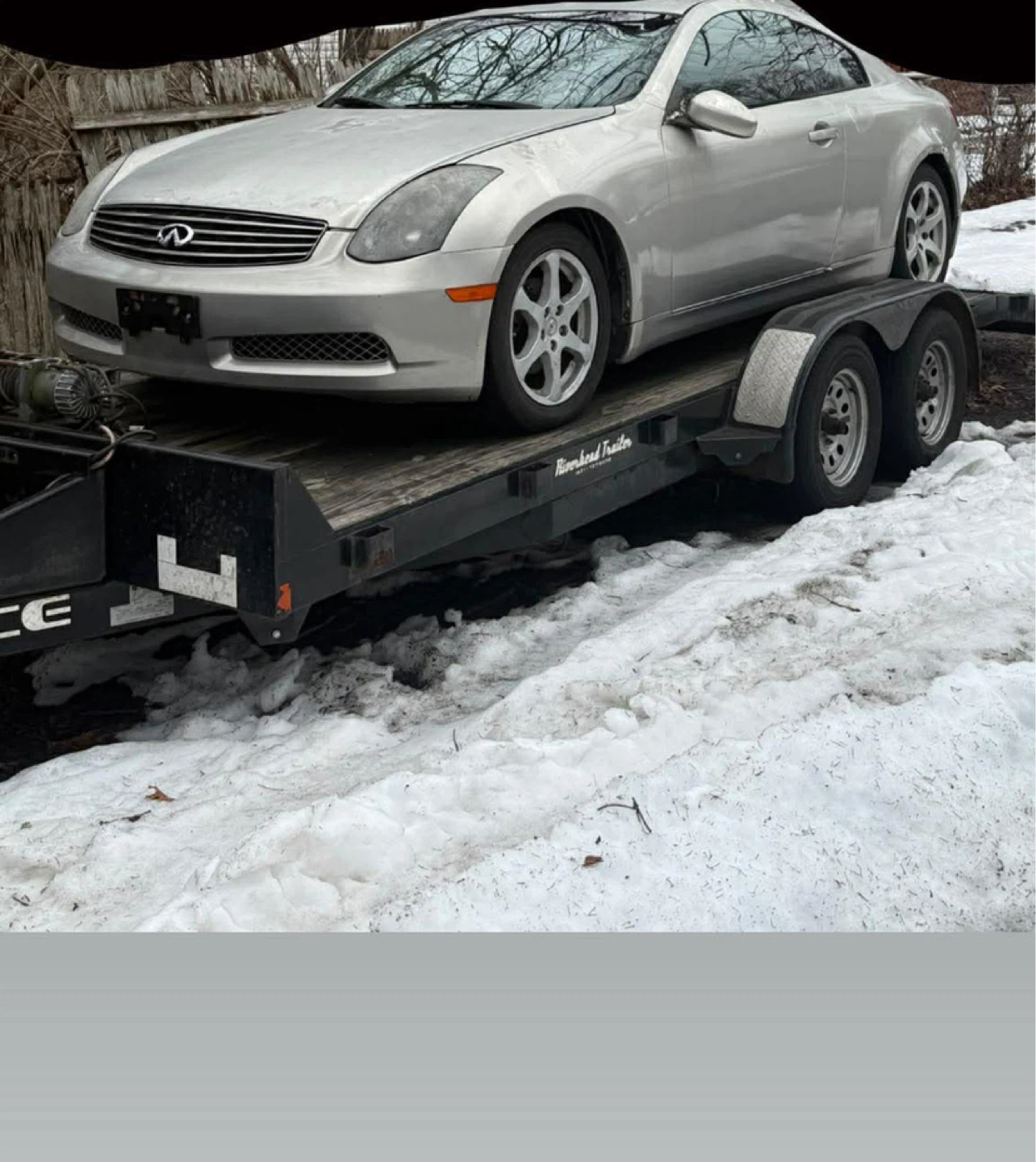 Silver Infiniti G35 Coupe