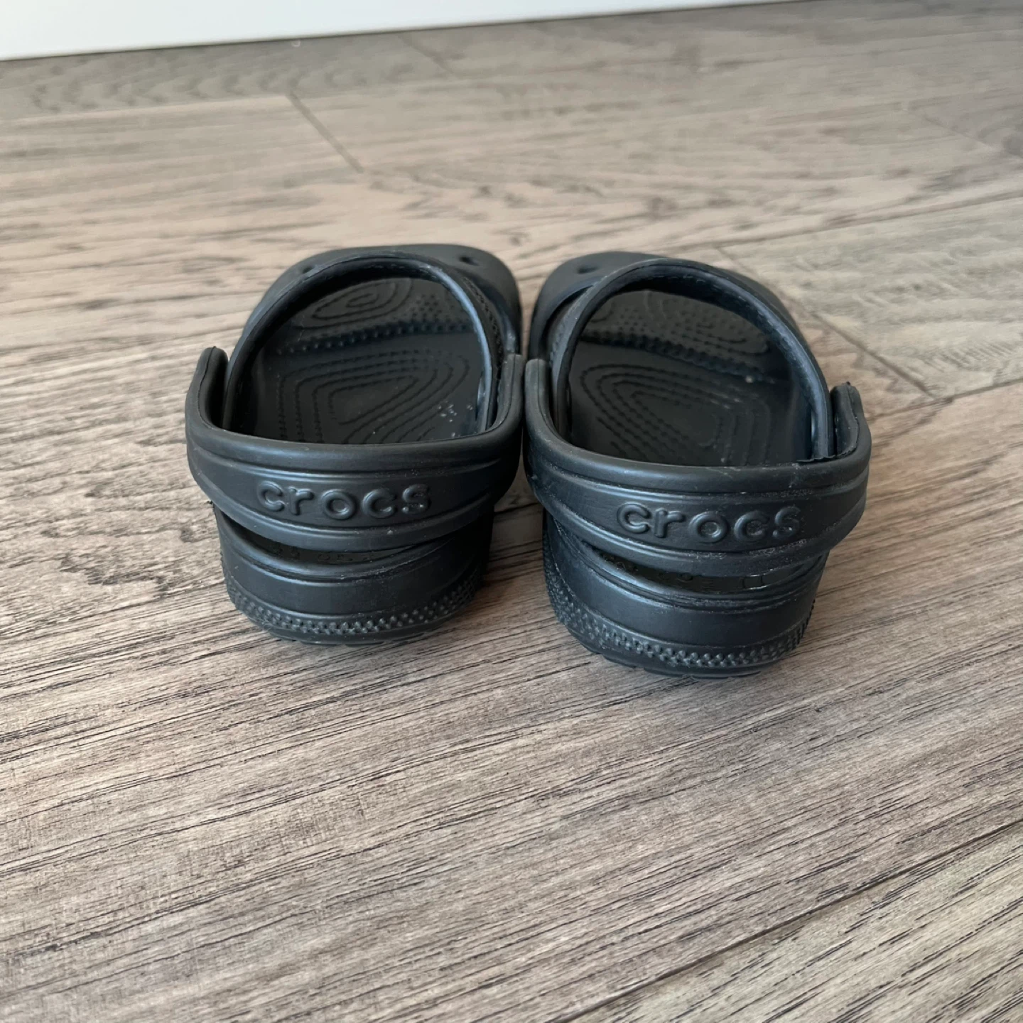 Black Crocs Sandals - Size Toddler 9 - photo 4