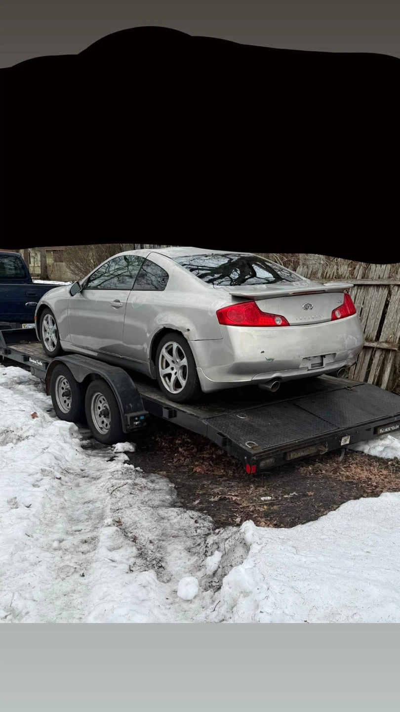 Silver Infiniti G35 Coupe - photo 4