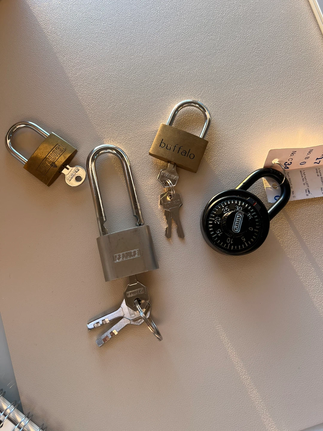 Padlocks - 4 (1 Keyed, 2 Small Keyed, 1 Combination) - photo 2