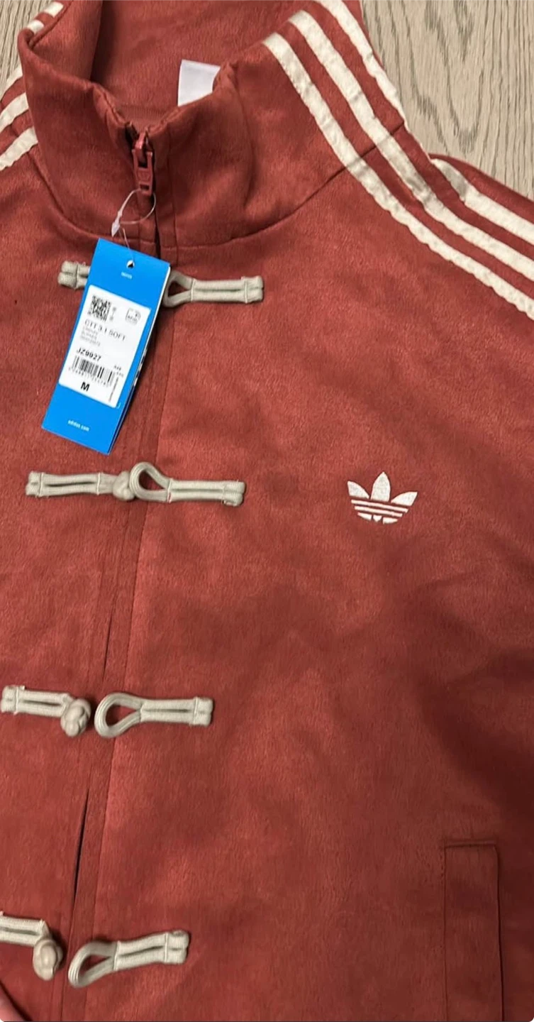 (BRAND NEW) Addidas CNY jacket medium - photo 2