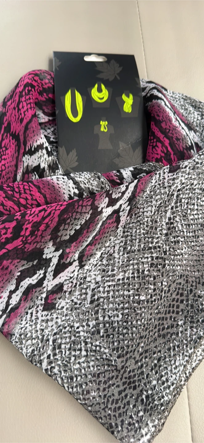 New Women's Fashion Spring  Scarf -Snake Print - photo 3