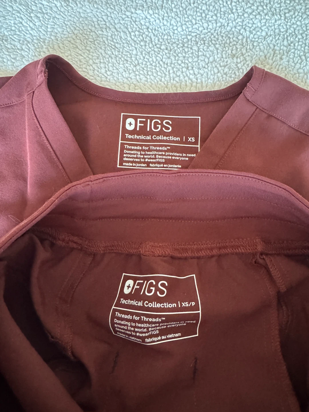FIGS "Walnut" Scrub Set - photo 2