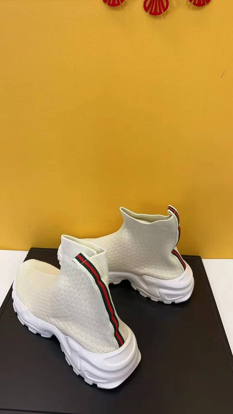White Sock Sneakers-size 42 - photo 3