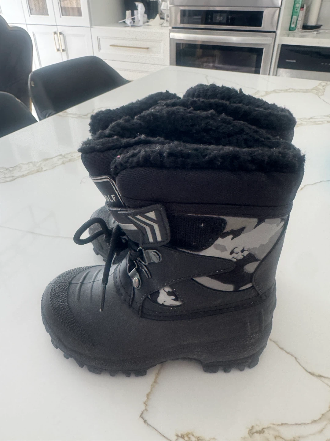 Gray Wolf Black Winter Boots - photo 2