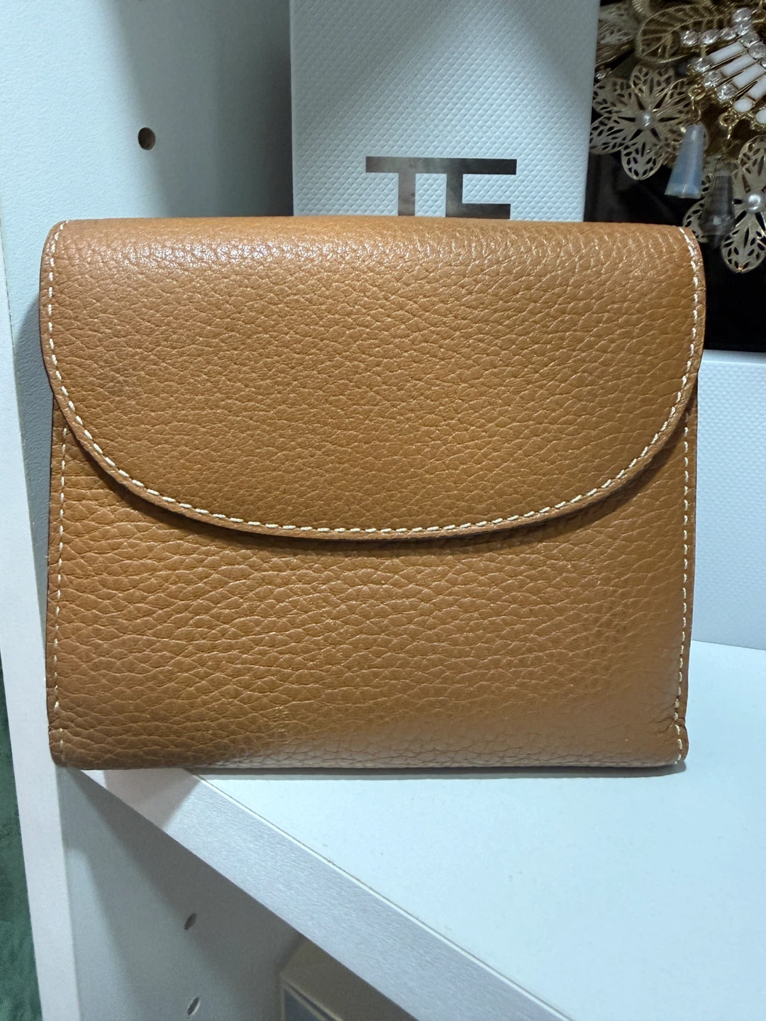 Bianca Central Brown Leather Bi-fold Wallet