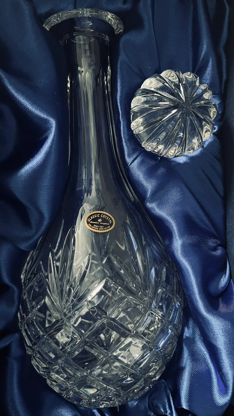 NEW***Rozeeca European Hand Cut Crystal Decanter. OBO - photo 3