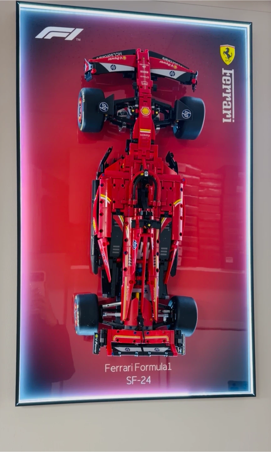 LEGO Technic Ferrari Formula 1 SF-24 - photo 2