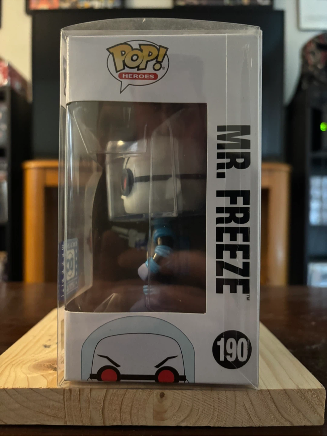 Funko Pop! Heroes Mr. Freeze #190 Vinyl Figure - photo 2