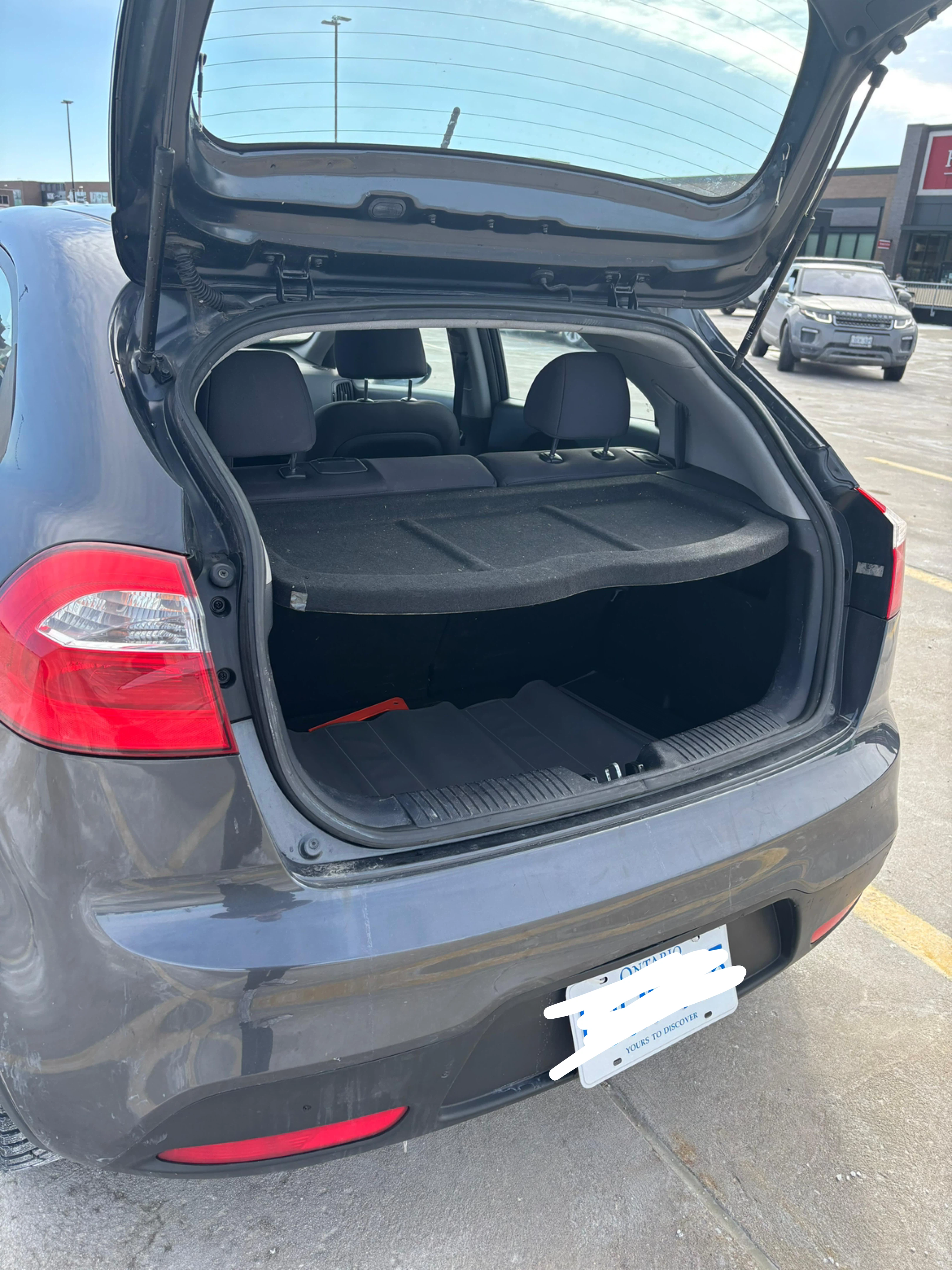 2014 Kia Rio – Automatic – Fuel Saver – Winter Tires - photo 4