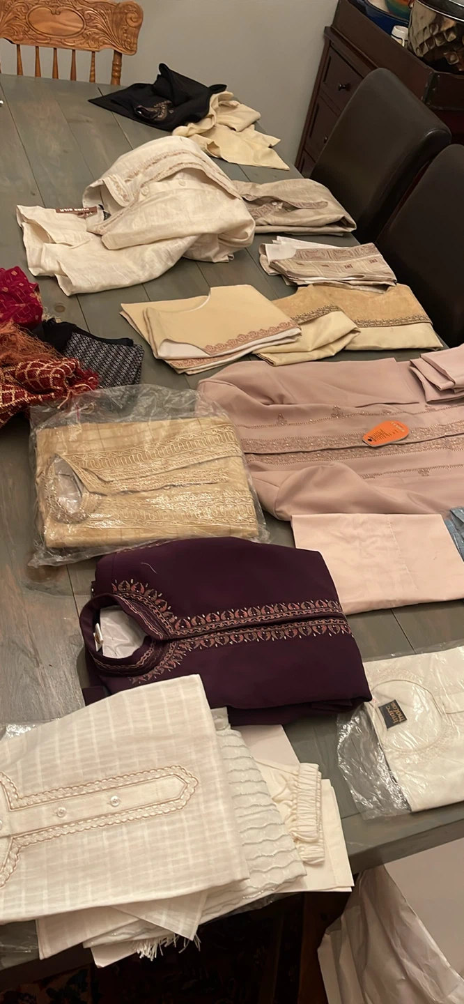 Many small boy age 2-6 plus one silk size 44