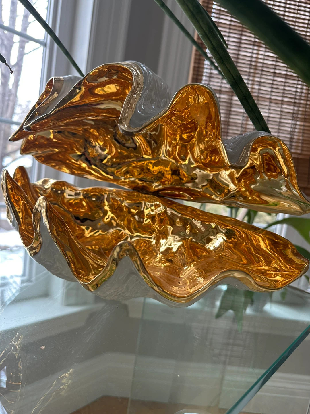 Clam Shell Bowl with Gold Interior - photo 4