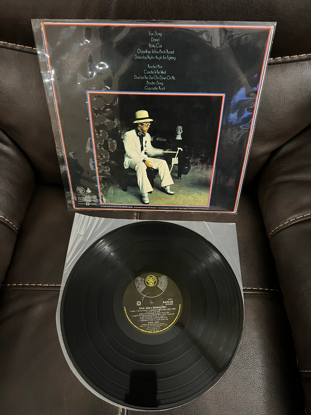 LP Elton John Greatest Hits include ‘Candle In The Wind - photo 2
