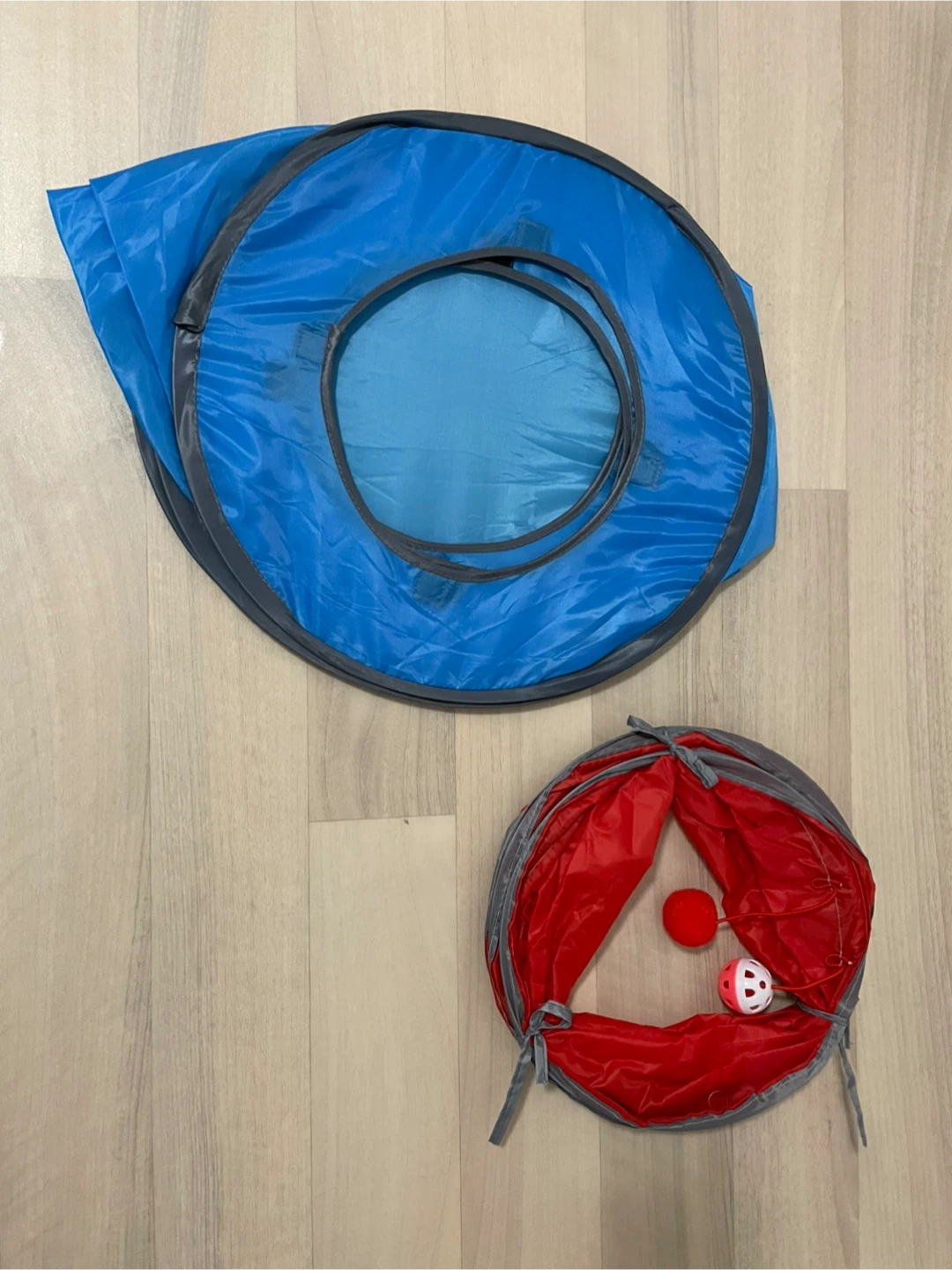 Free Dollarama Cat Cube and Tunnel