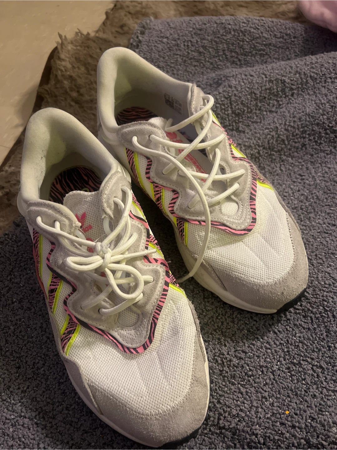 Adidas Ozweego Shoes White Pink Yellow Zebra Size US 6 - photo 4