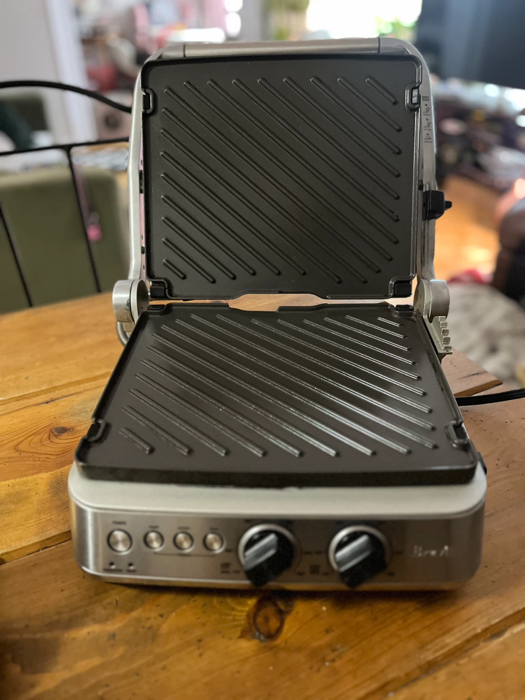 Breville Sear & Press Grill Press – Excellent Condition - photo 2