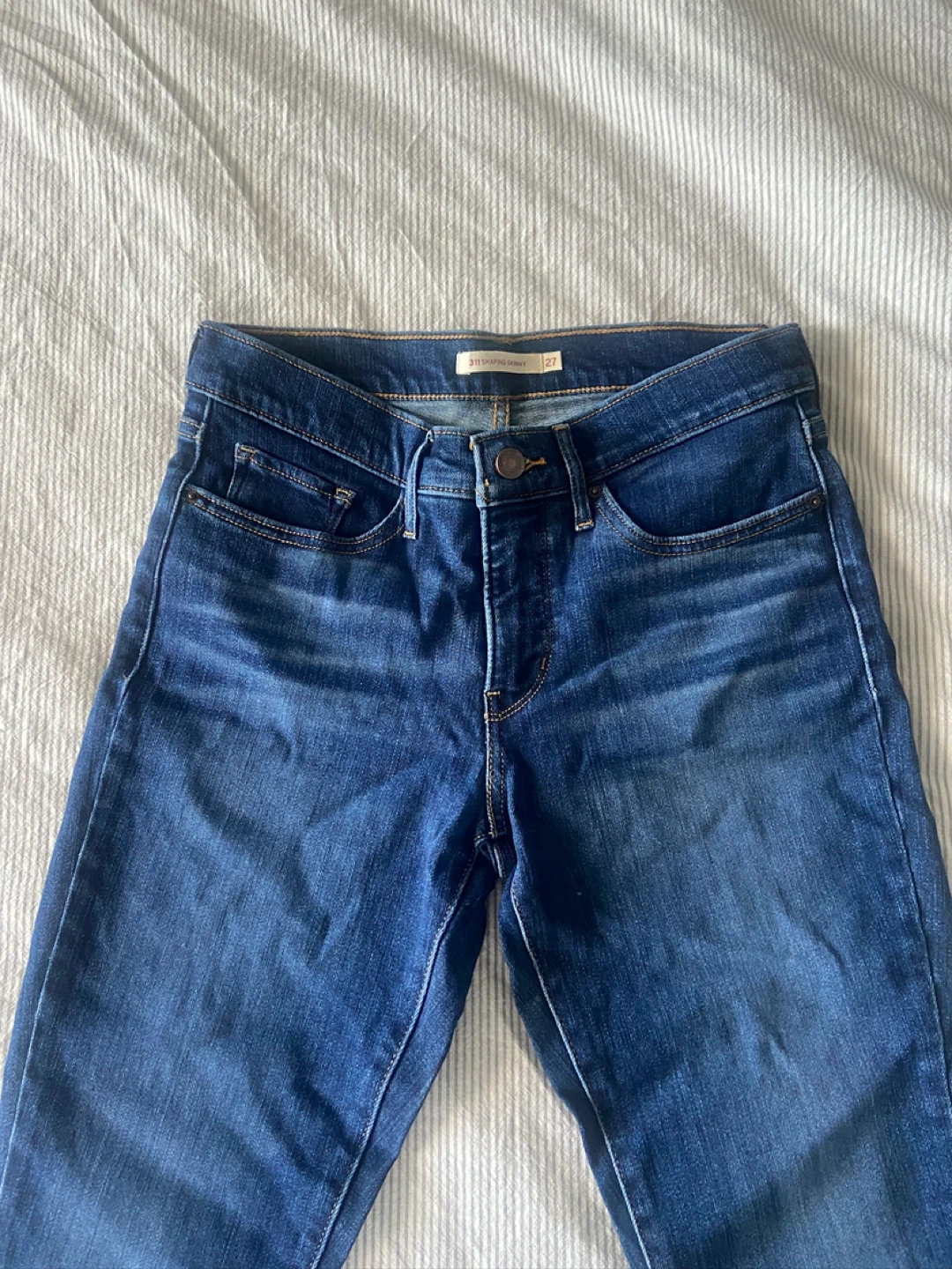 Levi's 311 Jeans - Size 27 - photo 3