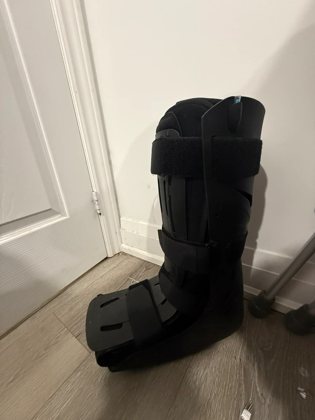 LDK2 Air Walker Tall Boot