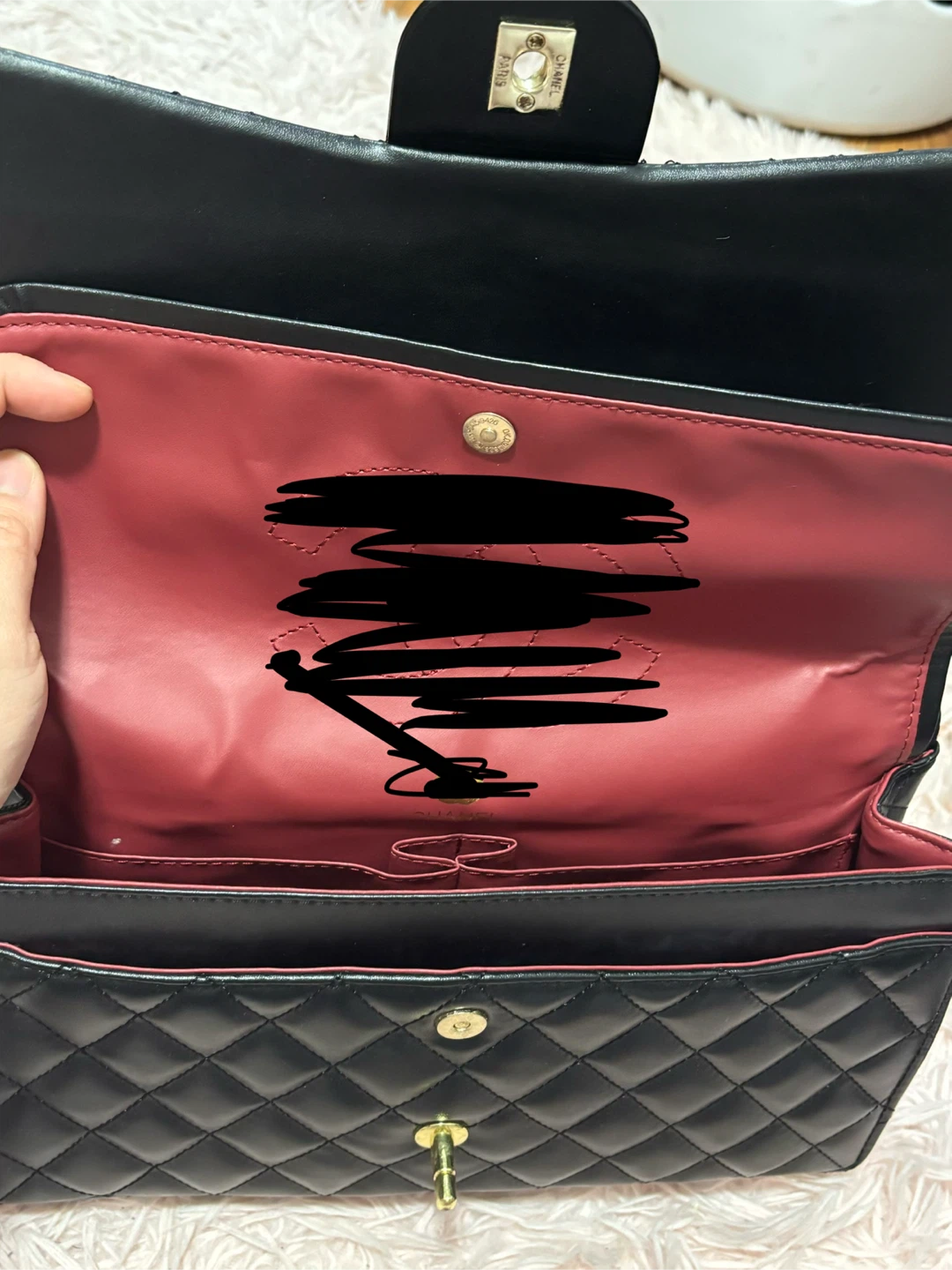 Black Quilted Shoulder Bag - photo 3