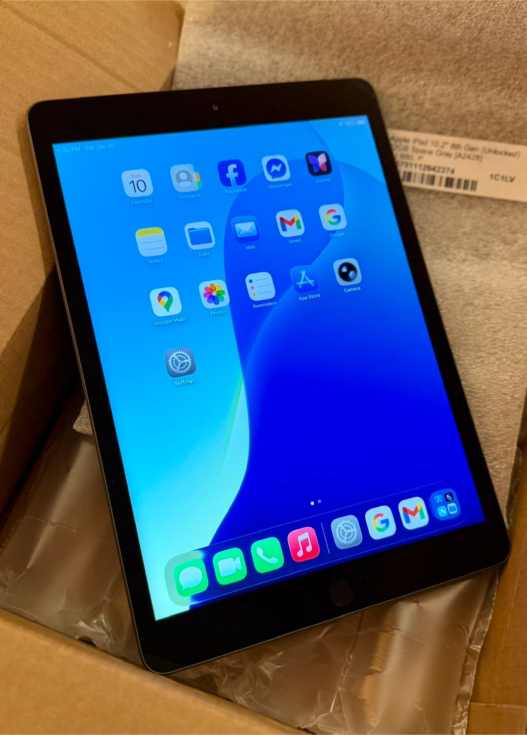 Apple iPad 10.2" 8th Gen 32GB Space Gray (Unlocked)