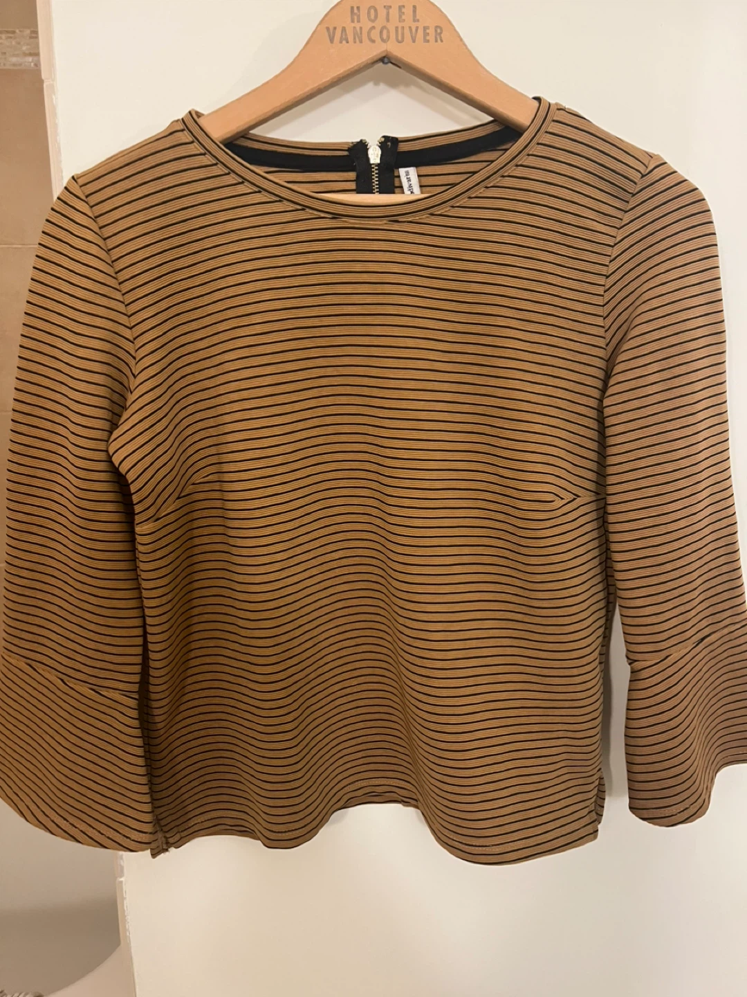 Stradivarius Brown Striped Long Sleeve Top
