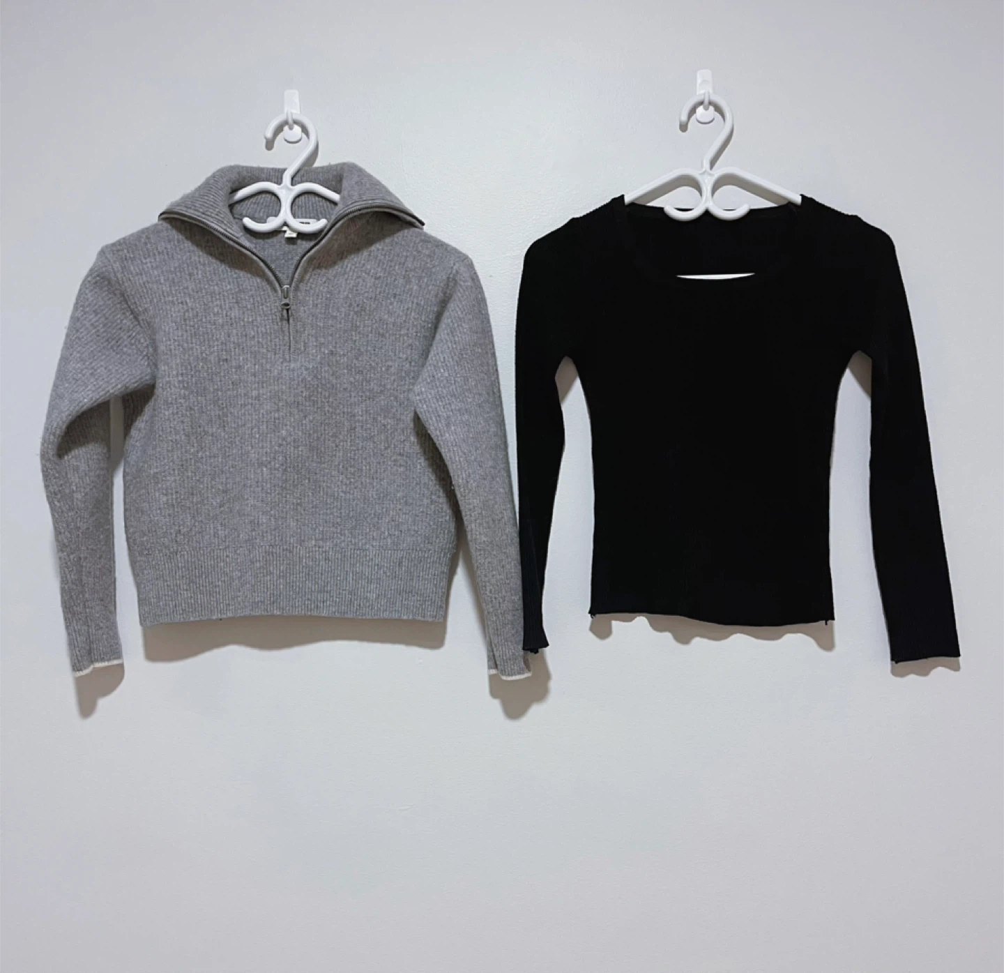 Women’s Uniqlo & Zara sweaters-Size S